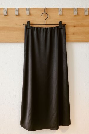 Pollera de Saten